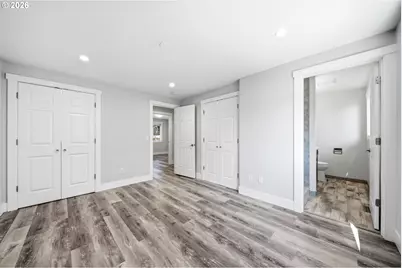712 NE 195th Ave, Portland, OR 97230 - Photo 15