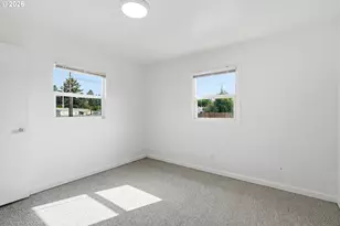 9201 SE 77th Ct, Portland, OR 97206 - Photo 17