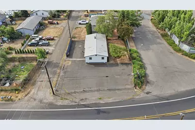 9201 SE 77th Ct, Portland, OR 97206 - Photo 23