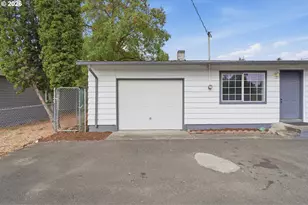 9201 SE 77th Ct, Portland, OR 97206 - Photo 3