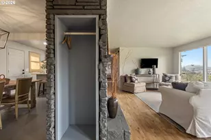 570 SE Leland St, Roseburg, OR 97470 - Photo 7