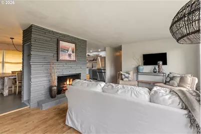 570 SE Leland St, Roseburg, OR 97470 - Photo 5