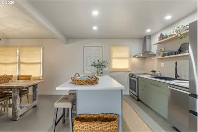 570 SE Leland St, Roseburg, OR 97470 - Photo 15