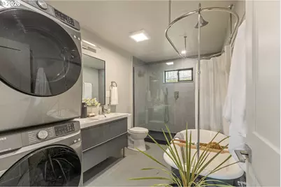 570 SE Leland St, Roseburg, OR 97470 - Photo 29