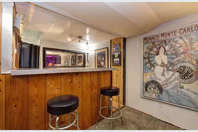 615 W 39th St, Vancouver, WA 98660 - Photo 15