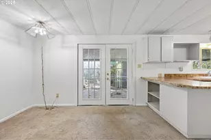 1600 Rhododendron Dr, Florence, OR 97439 - Photo 7