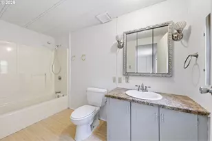 1600 Rhododendron Dr, Florence, OR 97439 - Photo 11