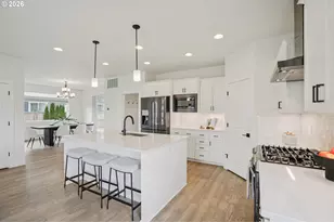 3809 SE Reed Dr, Hillsboro, OR 97123 - Photo 9