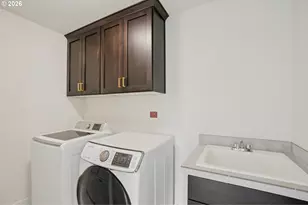 3809 SE Reed Dr, Hillsboro, OR 97123 - Photo 25