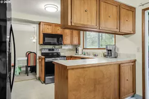 470 NW Bella Vista Dr, Gresham, OR 97030 - Photo 13