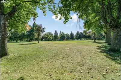 470 NW Bella Vista Dr, Gresham, OR 97030 - Photo 39