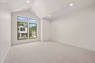 10723 SE 13th Cir, Vancouver, WA 98664 - Photo 35