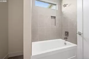 10723 SE 13th Cir, Vancouver, WA 98664 - Photo 37