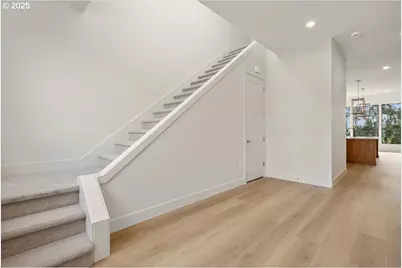 10723 SE 13th Cir, Vancouver, WA 98664 - Photo 5