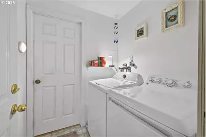 641 SE 154th Ave, Portland, OR 97233 - Photo 21