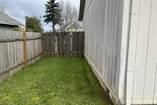 18877 Highland Dr, Oregon City, OR 97045 - Photo 23