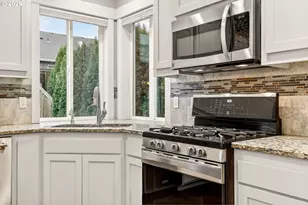 4132 SW Brixton Ave, Gresham, OR 97080 - Photo 13