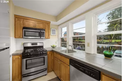 230 NE 60th Ave #27, Portland, OR 97213 - Photo 15