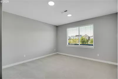 16489 NW Liberty St, Portland, OR 97229 - Photo 19