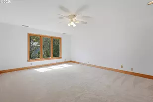 7025 SW Windemere Loop, Portland, OR 97225 - Photo 21