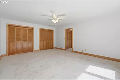 7025 SW Windemere Loop, Portland, OR 97225 - Photo 25