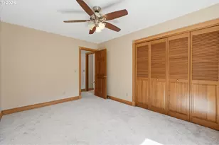 7025 SW Windemere Loop, Portland, OR 97225 - Photo 21