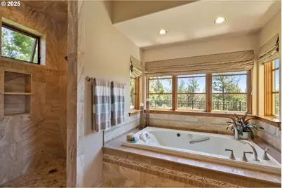 16465 Suntree Ln, Sisters, OR 97759 - Photo 29