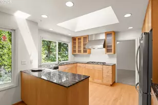 680 NW Torreyview Ln, Portland, OR 97229 - Photo 3