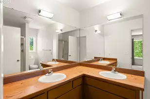 680 NW Torreyview Ln, Portland, OR 97229 - Photo 13