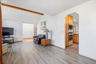 1679 SW Goucher St, McMinnville, OR 97128 - Photo 9