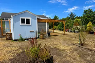1600 Rhododendron Dr, Florence, OR 97439 - Photo 45