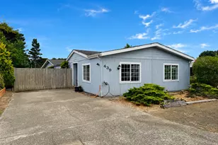 1600 Rhododendron Dr, Florence, OR 97439 - Photo 1
