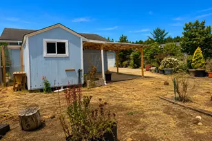 1600 Rhododendron Dr, Florence, OR 97439 - Photo 5