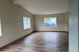 1600 Rhododendron Dr, Florence, OR 97439 - Photo 9
