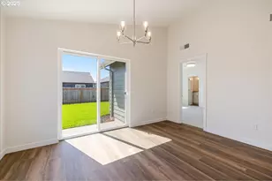 1449 SE Hankel St, Dallas, OR 97338 - Photo 9