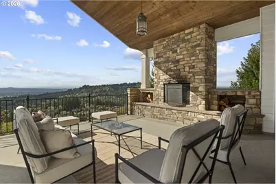 13857 SE Mountain Crest Dr, Happy Valley, OR 97086 - Photo 41
