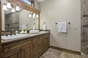 13857 SE Mountain Crest Dr, Happy Valley, OR 97086 - Photo 33