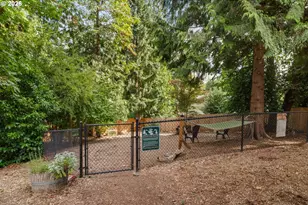 4880 SW Scholls Ferry Rd, Portland, OR 97225 - Photo 23