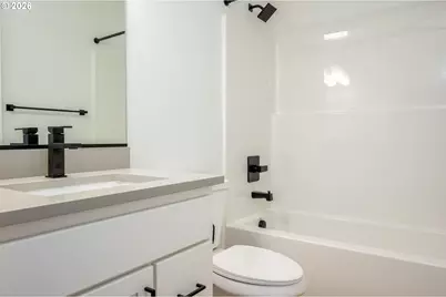 12088 SE Market St, Portland, OR 97216 - Photo 13