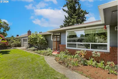 1720 Grove St, Eugene, OR 97404 - Photo 3