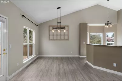 703 E Stonecreek Dr, La Center, WA 98629 - Photo 11