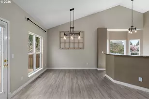 703 E Stonecreek Dr, La Center, WA 98629 - Photo 11