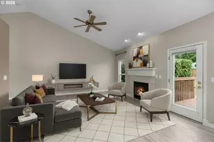 703 E Stonecreek Dr, La Center, WA 98629 - Photo 11