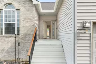 703 E Stonecreek Dr, La Center, WA 98629 - Photo 5