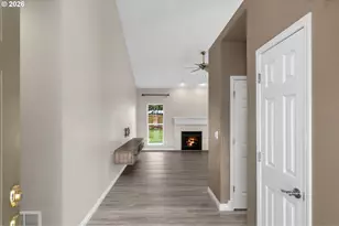 703 E Stonecreek Dr, La Center, WA 98629 - Photo 5