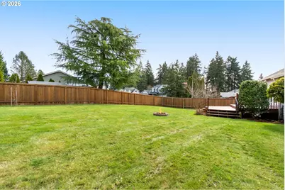 703 E Stonecreek Dr, La Center, WA 98629 - Photo 35