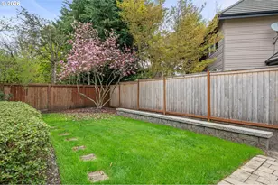 2225 Avengale Dr, Eugene, OR 97408 - Photo 39