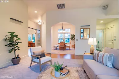 2225 Avengale Dr, Eugene, OR 97408 - Photo 13