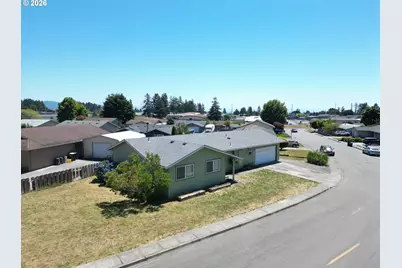 824 Kevin Pl, Brookings, OR 97415 - Photo 31
