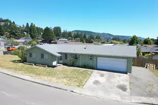 824 Kevin Pl, Brookings, OR 97415 - Photo 29